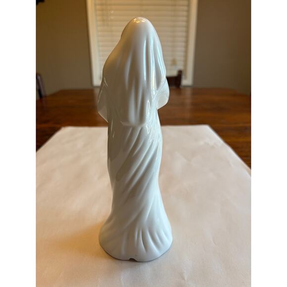 Virgin Mother Mary Madonna & Baby Jesus Statue House of Lloyd 1988 - Picture 6 of 9